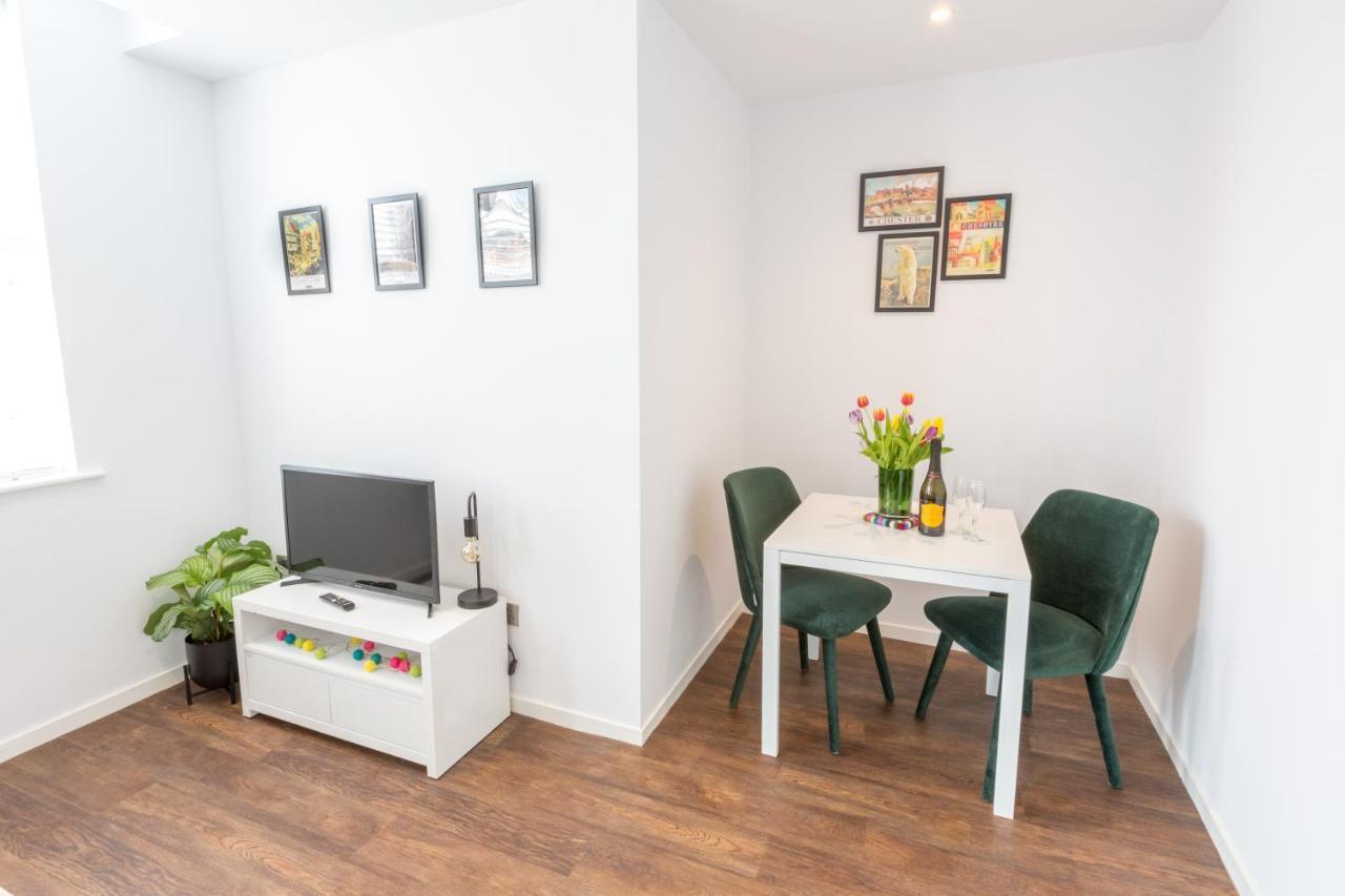 Chester Stays - Lovely Apartment In The Heart Of Chester With Free Parking Exterior foto
